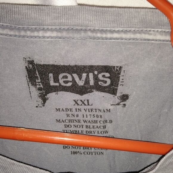 Levi's t shirt   - Picture 4 of 5